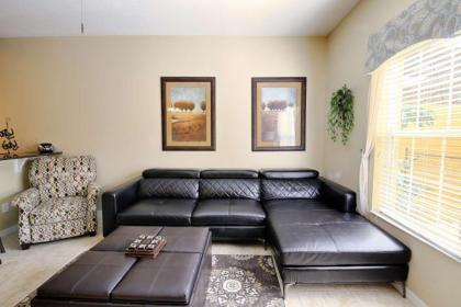 8960 Paradise Palms - image 3