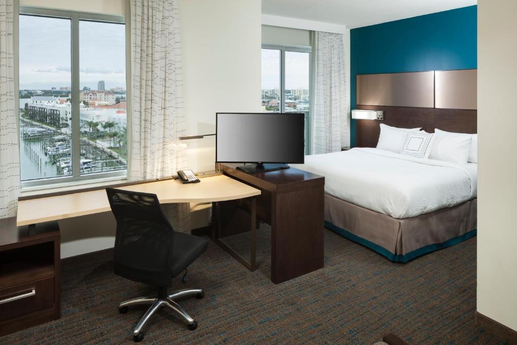 Residence Inn by Marriott Clearwater Beach - image 2