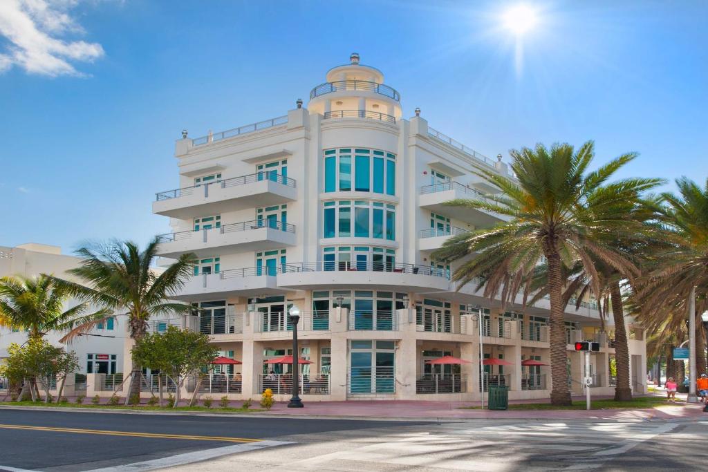 Modern Ocean Drive Condo in the Heart of Sobe! - main image