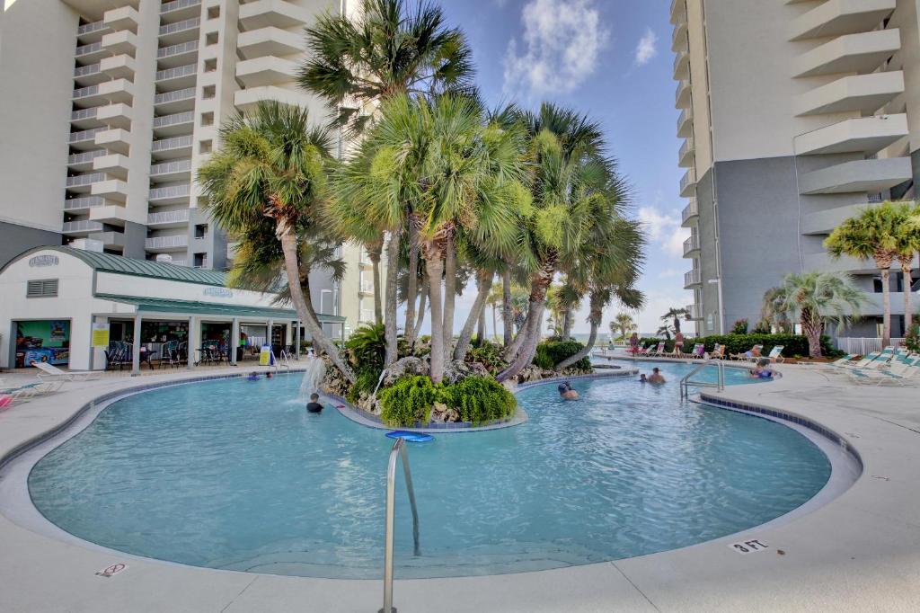 Long Beach Resort by Panhandle Getaways - image 5