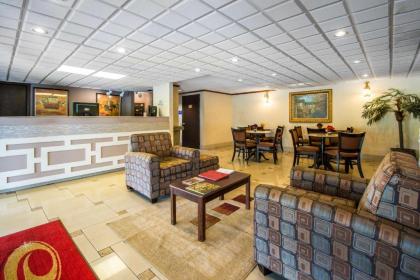 Econo Lodge Jacksonville - image 4