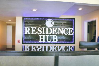 Residence Hub Inn and Suites - image 3