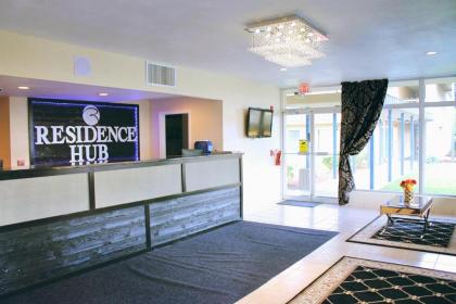 Residence Hub Inn and Suites - image 4