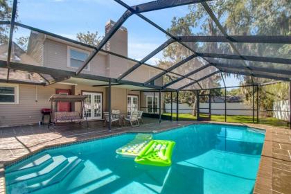 Tampa Bay Pool Home with Heated Pool - image 5