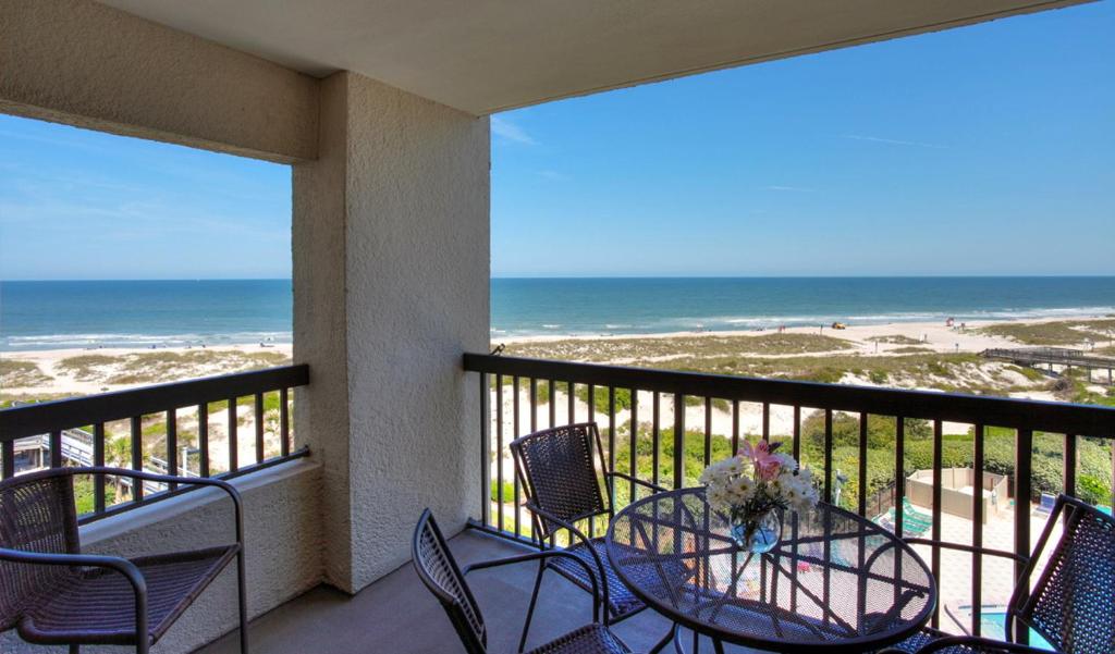 Amelia Island Oceanfront 2 Master Suites - image 3