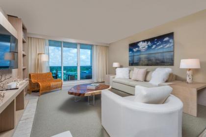 1 bedroom located in 1 Hotel and Homes South Beach -1127 - image 3