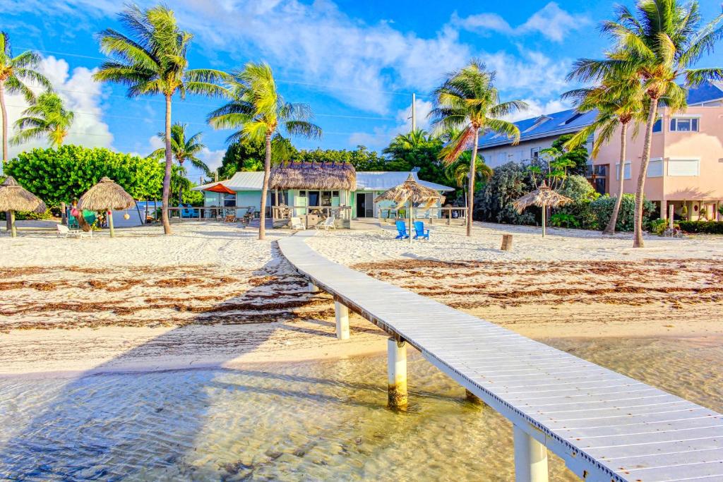 Beachfront Ocean Duplex - main image