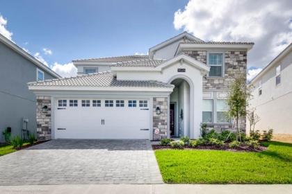 Six Bedroom Villa 9026 Davenport Florida