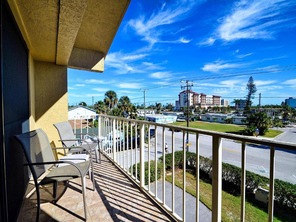 Villas of Clearwater Beach 8B - main image