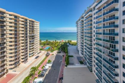 Direct Ocean View 2 Bedroom located at 1 Hotel & Homes -1122 - image 2