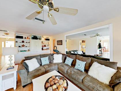 4527 Bimini Home - image 3