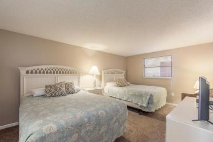 408 Beach Place Condos - image 2