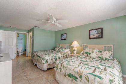 303 Beach Place Condos - image 5