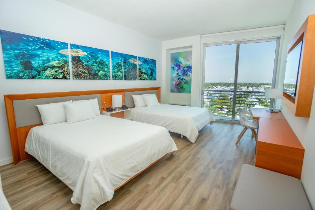 TRYP by Wyndham Maritime Fort Lauderdale - image 4