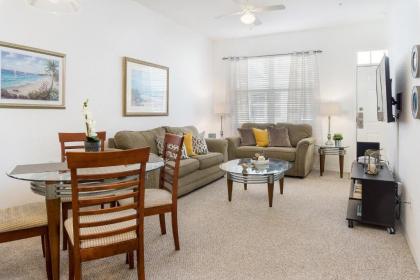 Beautiful 3 Bedroom Townhouse near Walt Disney World - image 5