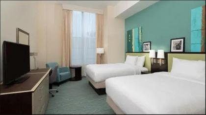 DoubleTree by Hilton Miami Doral - image 4