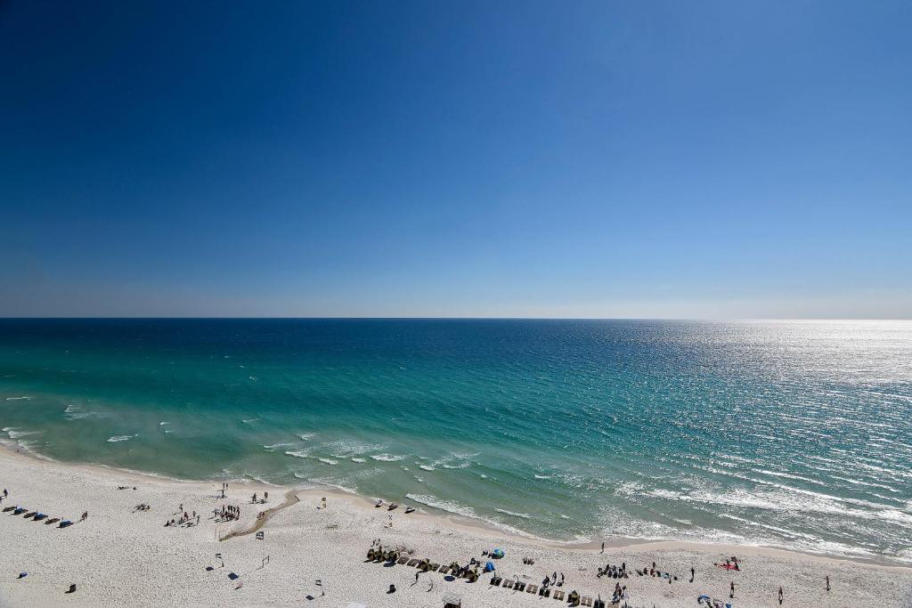 Grand Panama Beach Resort #T1-1402 - image 3