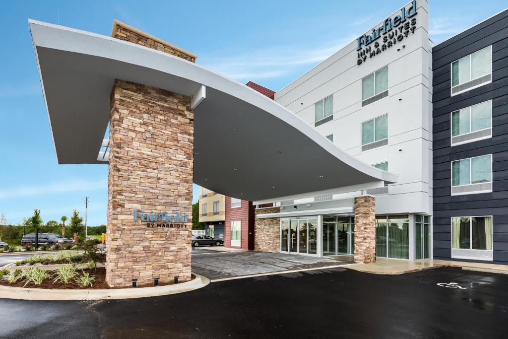 Fairfield Inn & Suites by Marriott Crestview - main image