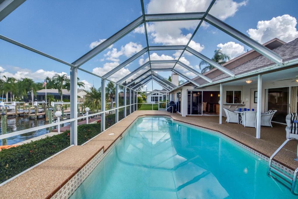 Villa Blue Sky Cape Coral - main image