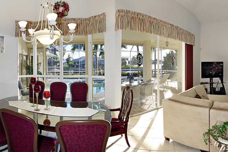 Villa Four Mile Cove Cape Coral - image 3