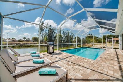 Holiday homes in Cape Coral Florida