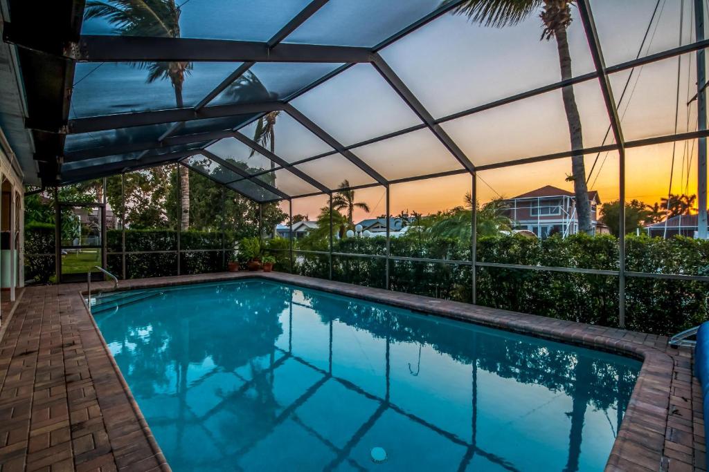 Villa Sunset Point Cape Coral - main image