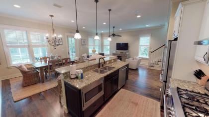 25 Half Moon Lane by Dune Vacation Rentals - image 5