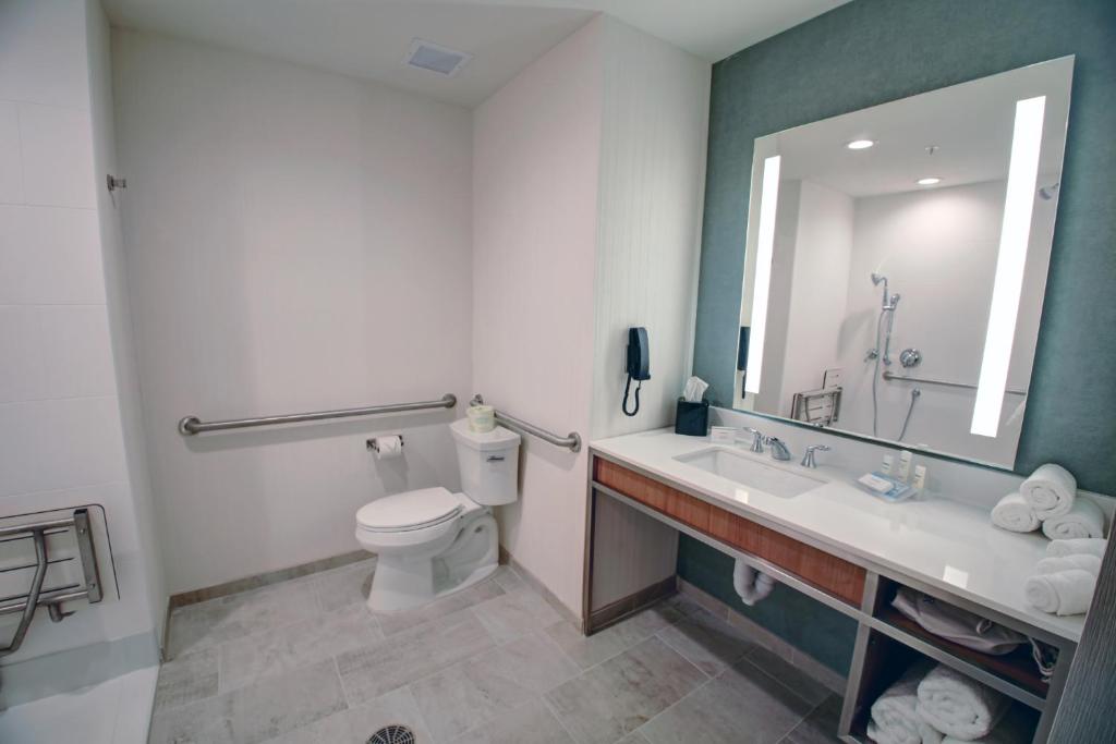 Hilton Garden Inn Tampa - Wesley Chapel - image 2