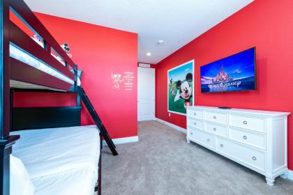 Vivid Home with Theater & Themed Room near Disney - 7662F - image 4