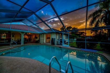 Villa Breezy Cape Coral - image 2