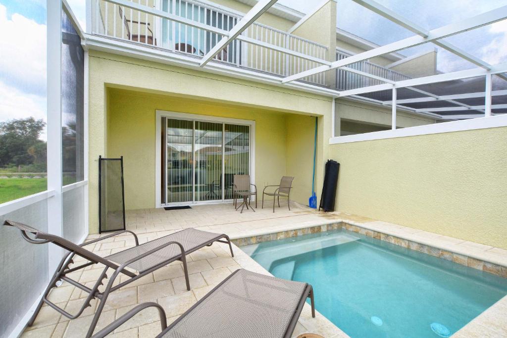 Serenity - 3 Bed Townhouse w/splashpool-5105SY - main image