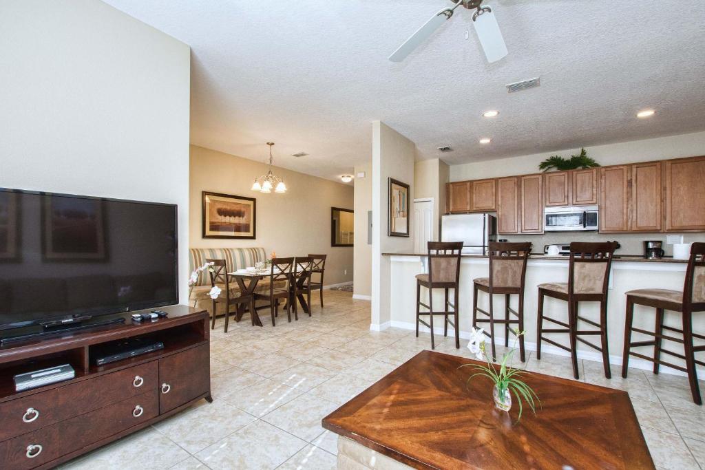 Paradise Palms- 4 Bed Townhome w/Splashpool-3044PP - image 4