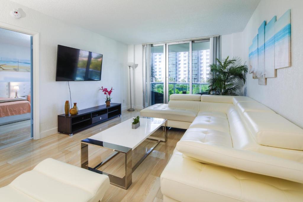 Luxury Miami Condos - image 4