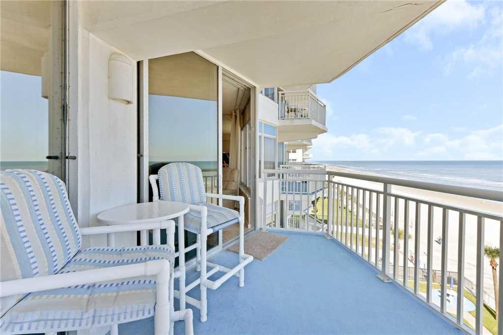 Surfside Condo 503 2 Bedrooms Pool Access Grill Area BluRay Sleeps 4 - main image