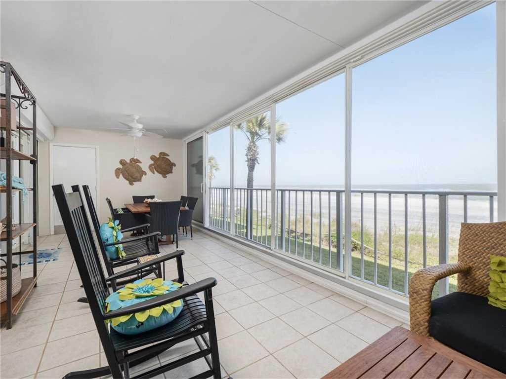 Ponte Vedra Breakers 651A 3 Bedrooms Beach Front Sleeps 8 - main image