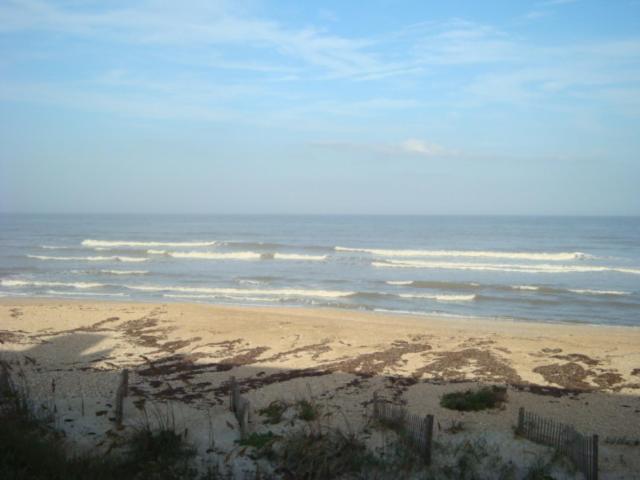 Ponte Vedra Breakers 651A 3 Bedrooms Beach Front Sleeps 8 - image 2