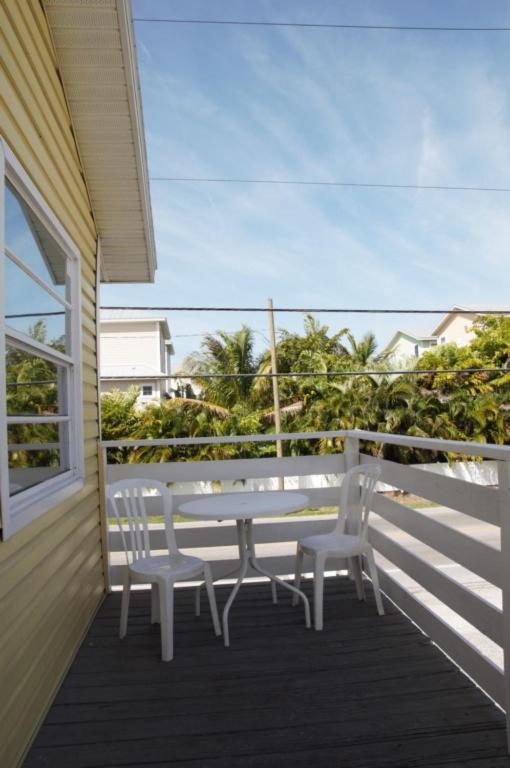 Sunshine Beach Rentals - image 3