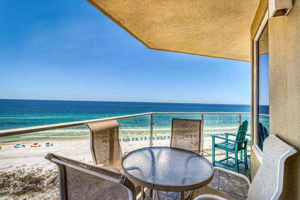 Sterling Sands 701 Destin (Condo) - main image