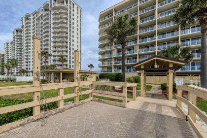 Sterling Sands 804 Destin (Condo) - image 2