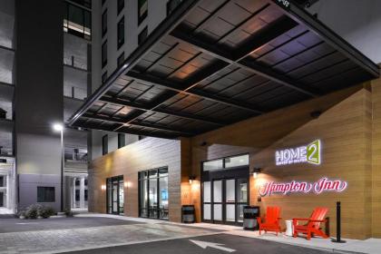 Hampton Inn Tampa Downtown Channel District - image 4