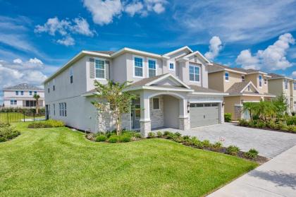 Gorgeous Home with Loft Area  themed Rooms near Disney   7687F Kissimmee Florida