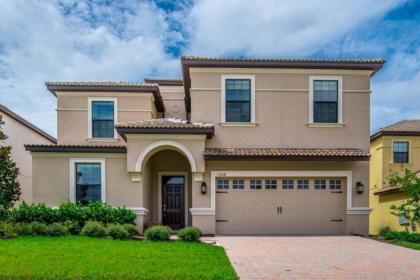 Your Beautiful 5 Star Villa minutes from Disney on the Prestigious Champions Gate Resort Orlando Villa 2508 Davenport Florida