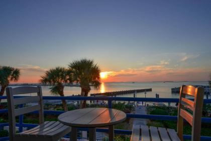 Sunset at Harbour Place Key West