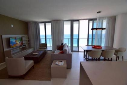 Amazing Oceanfront 3Bed 3 Bath on the Beach - Hyde 1101 - image 3