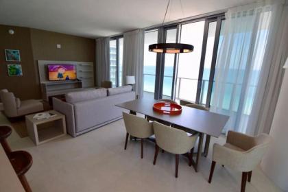 Amazing Oceanfront 3Bed 3 Bath on the Beach - Hyde 1101 - image 4