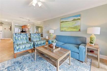 Sea Place 11205 2 Bedrooms Beach Front Pool Tennis WiFi Sleeps 6 - image 4