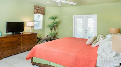 Conch-Captiva Beach Villas - image 3