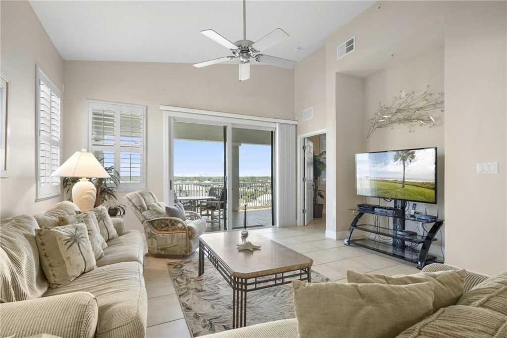 1061 Cinnamon Beach 3 Bedroom Sleeps 8 2 Pools Elevator Pet Friendly - image 2