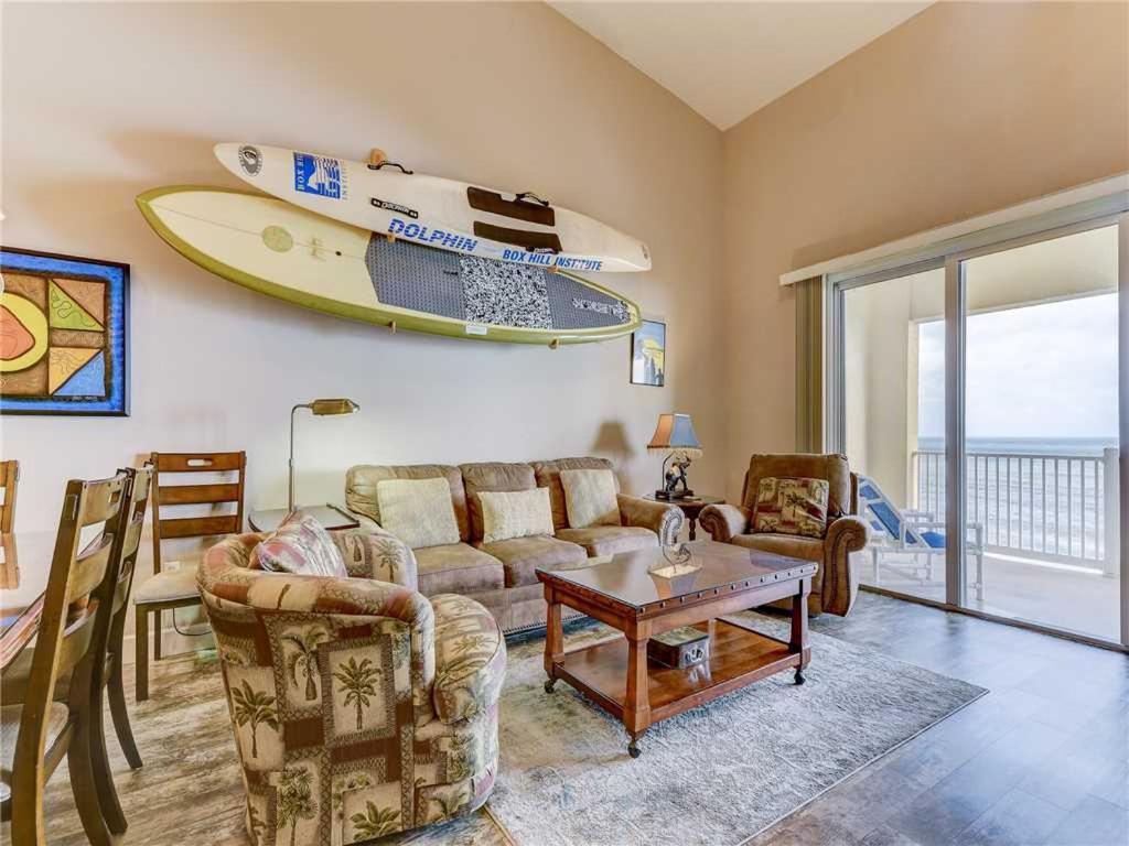 663 Cinnamon Beach 3 Bedroom Sleeps 8 Ocean Front Penthouse 2 Pools - image 2