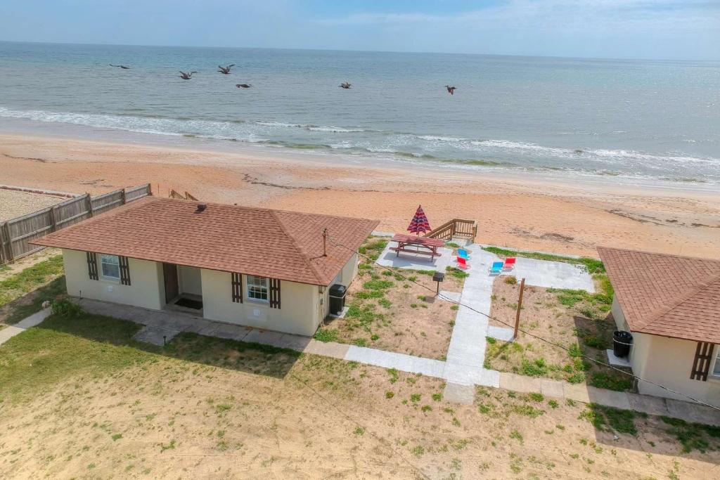 Quarter Deck Cottage on Flagler Beach - main image